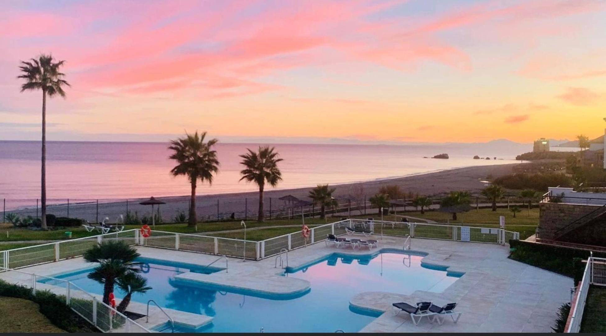 Premium Luxury-Casares Del Mar-Seaside Apartment Bahia de Casares 외부 사진